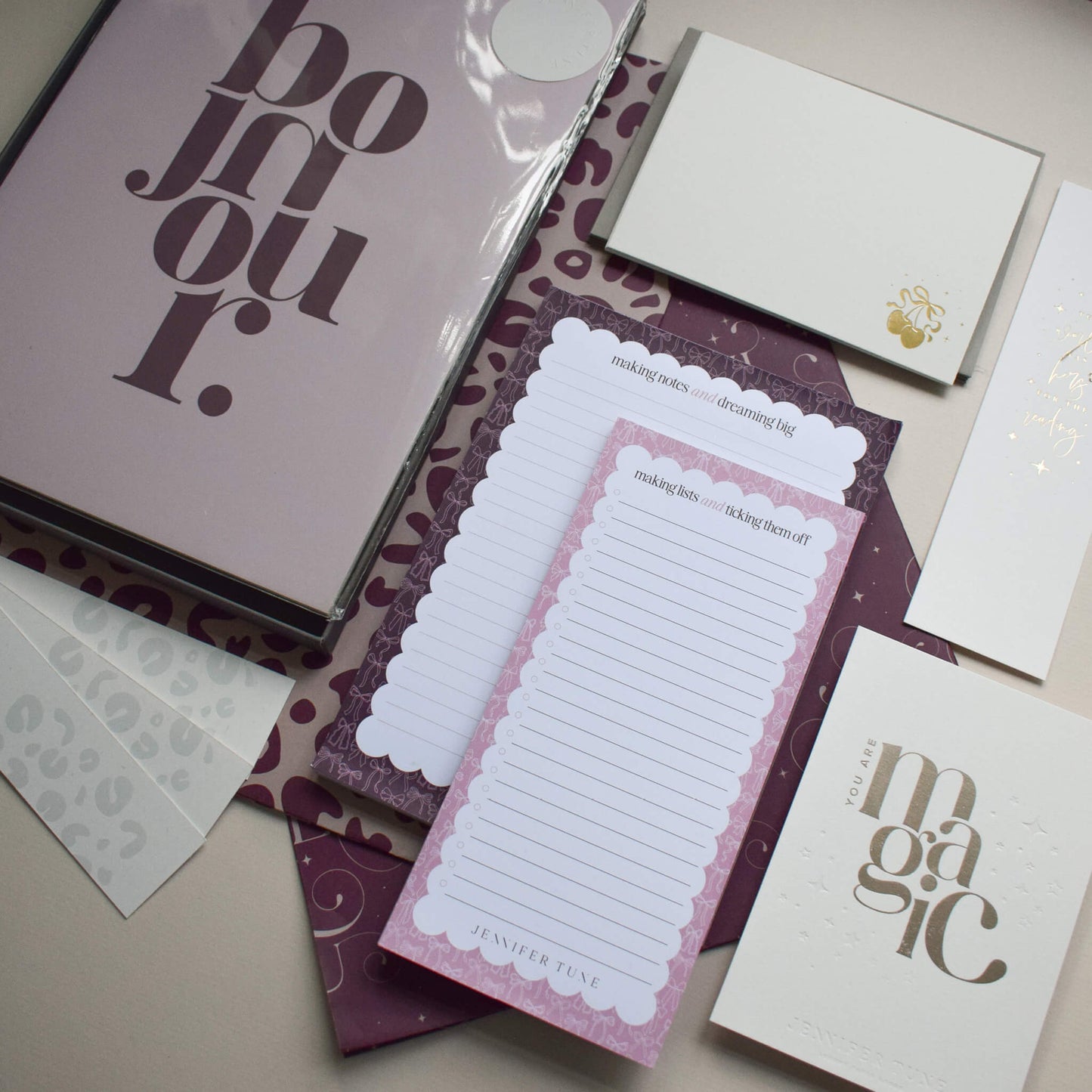 Luxury Stationery Gift Box For Her34.jpg