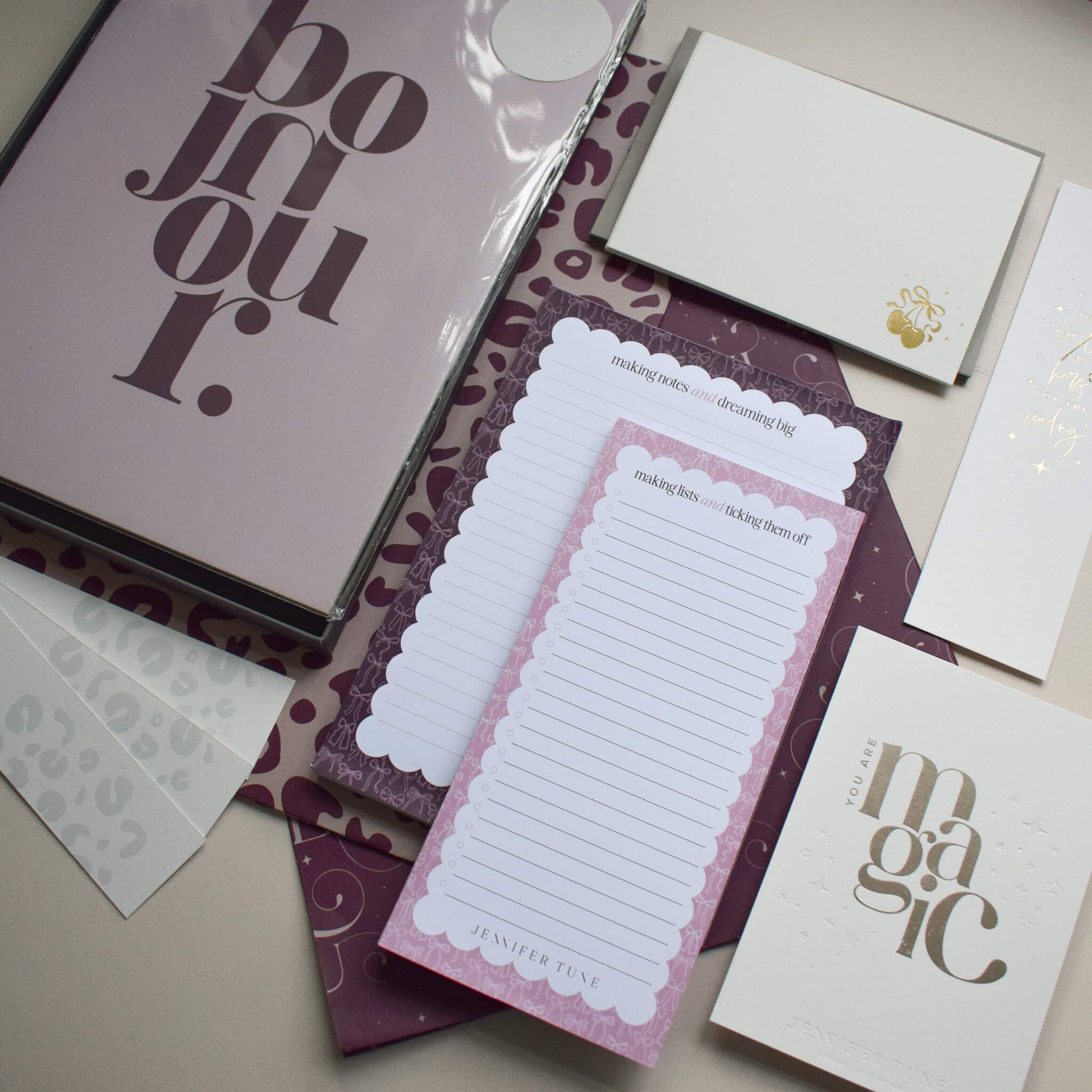 Luxury Stationery Gift Box For Her34.jpg