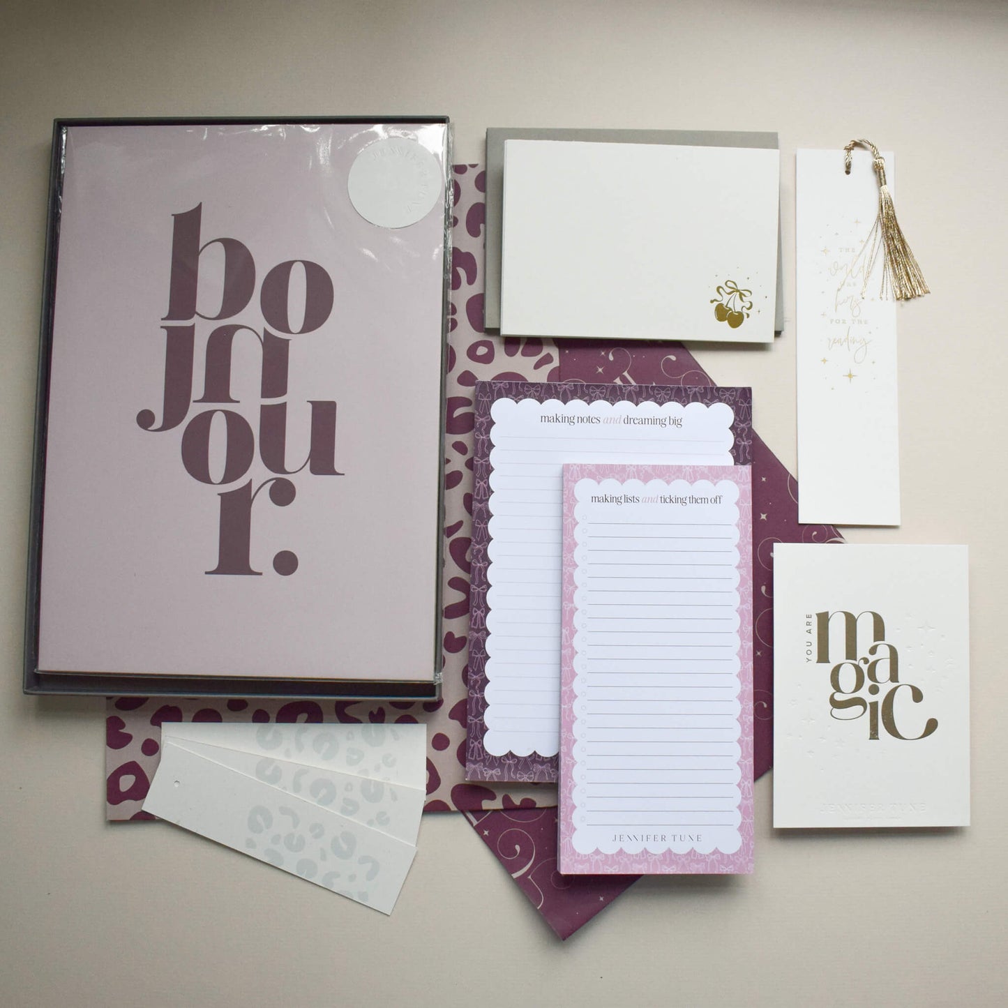 Luxury Stationery Gift Box For Her31.jpg