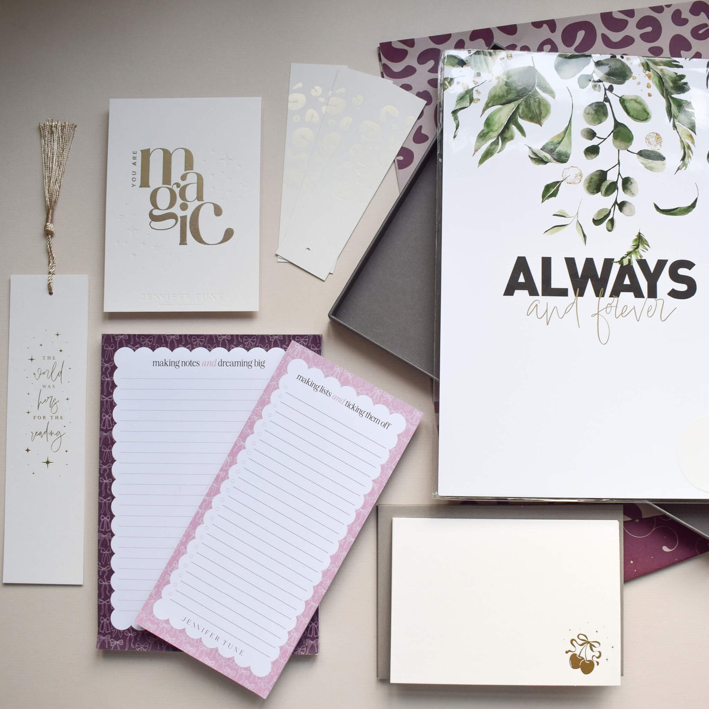 Luxury Stationery Gift Box For Her2.jpg