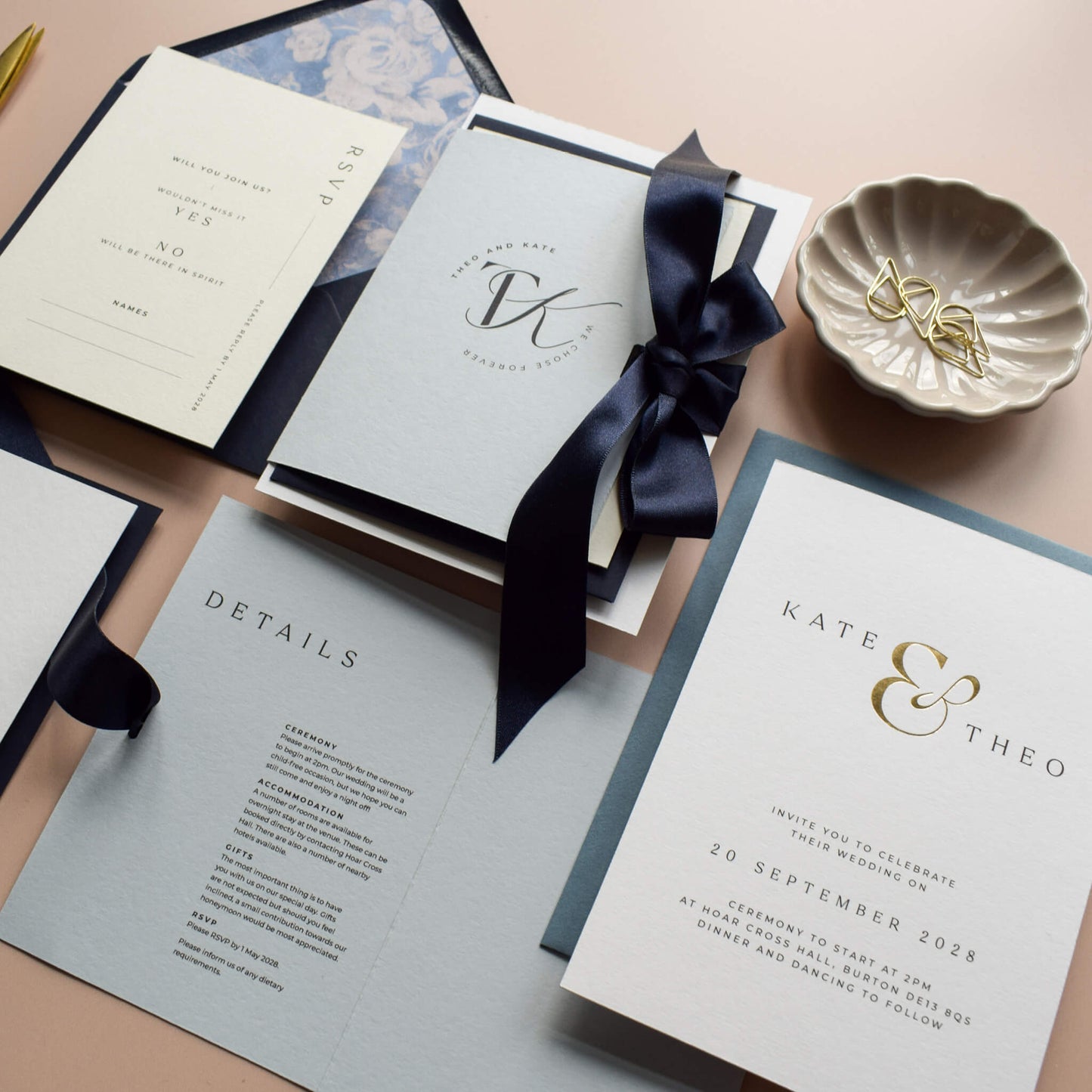 The Ampersand - Three Card Suite
