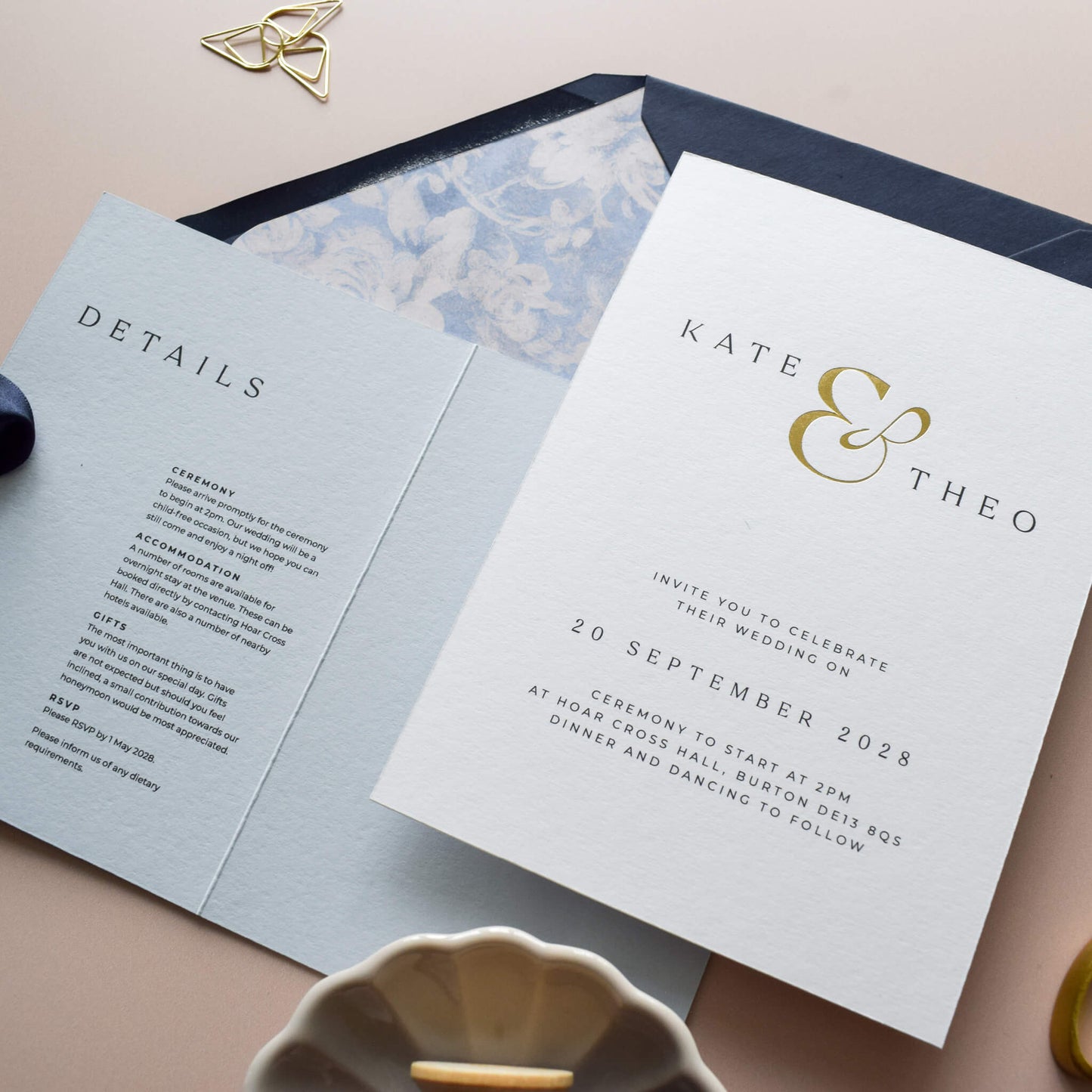 The Ampersand - Two Card Suite