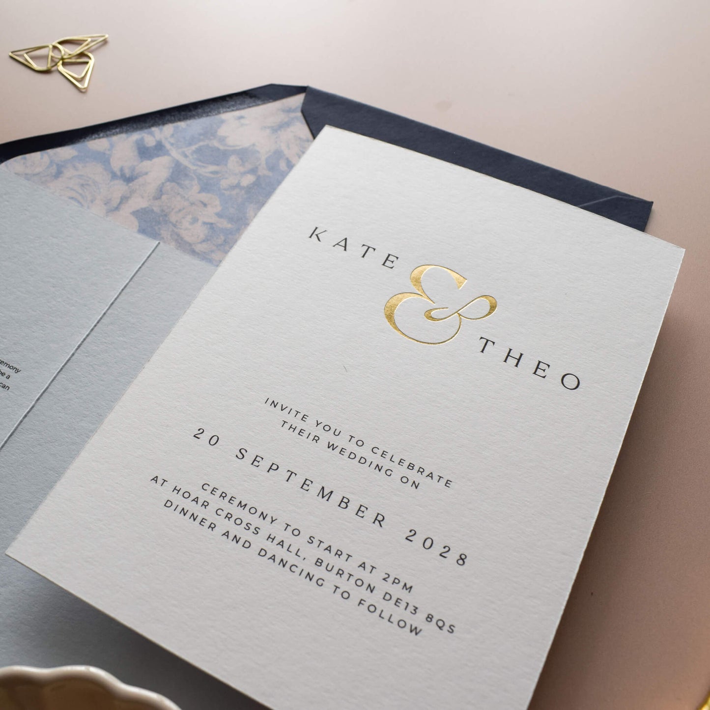 The Ampersand - Two Card Suite