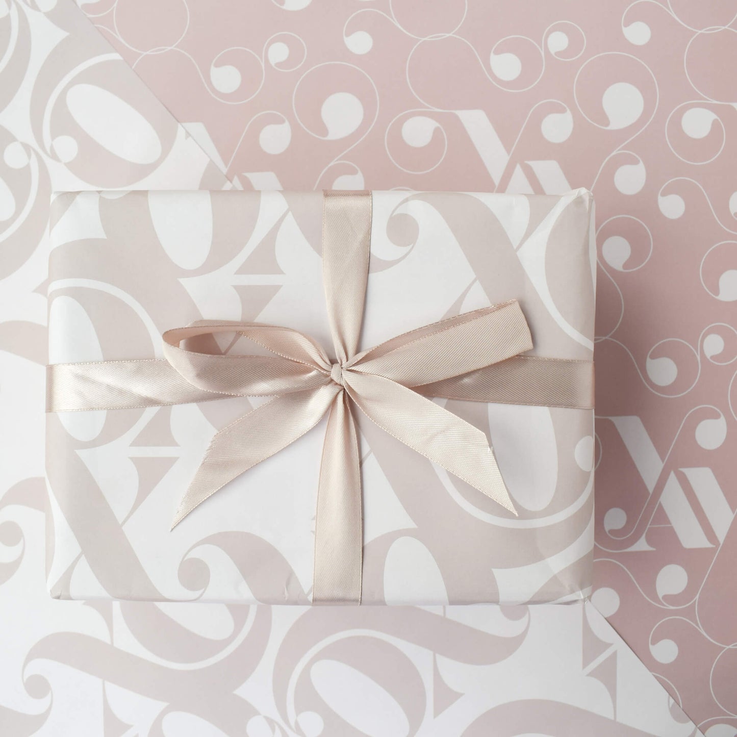 XO print Gift Wrap