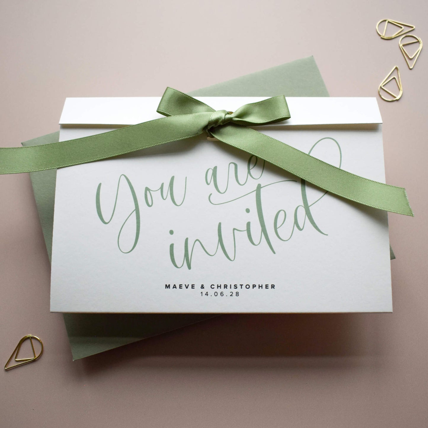 The Cadence Wedding Invitation Sample